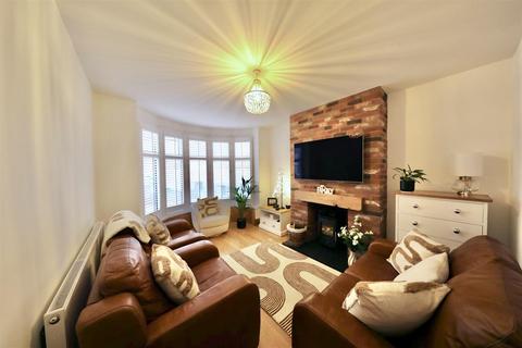 undefined, Southfield Road, Hull