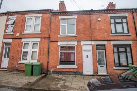 3 bedroom terraced house to rent, Oxford Street, Loughborough