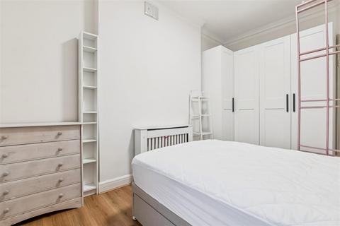 2 bedroom flat to rent, Edith Villas, London, W14