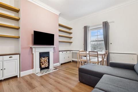 2 bedroom flat to rent, Edith Villas, London, W14