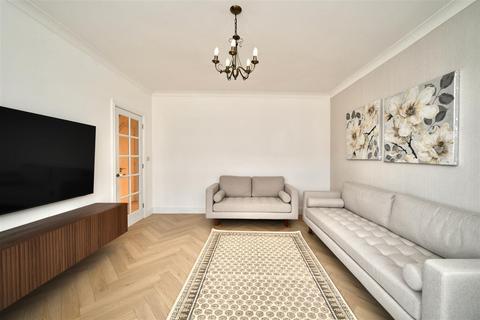 5 bedroom house for sale, Shirley Gardens, Barking IG11