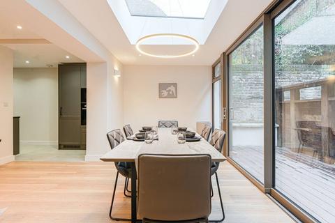 2 bedroom flat for sale, Harcourt Terrace, Chelsea, London, SW10