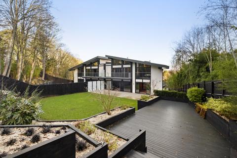 4 bedroom semi-detached house for sale, Ullswater Close, London, SW15