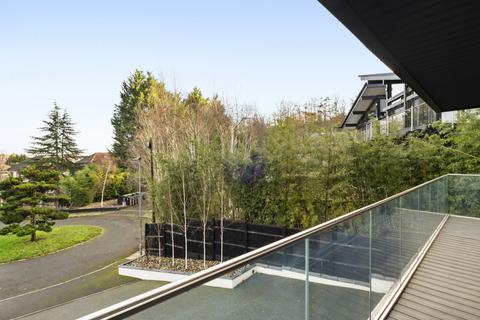 4 bedroom semi-detached house for sale, Ullswater Close, London, SW15