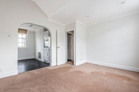 2 bedroom flat to rent, Kennington Lane, London, SE11