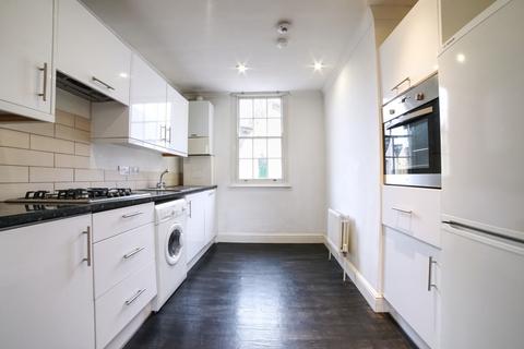 2 bedroom flat to rent, Kennington Lane, London, SE11