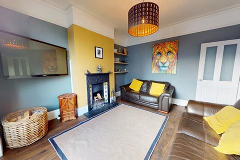 3 bedroom end of terrace house for sale, Gloucester Road, Cheltenham