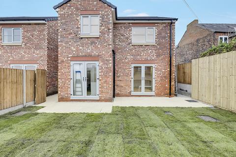 3 bedroom detached house for sale, Park Street, Northwich