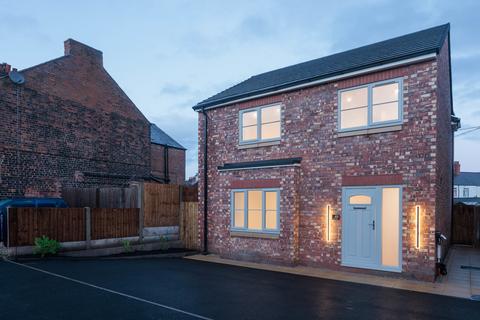 3 bedroom detached house for sale, Park Street, Castle, Northwich