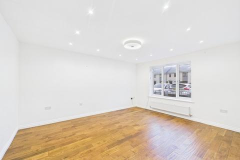 4 bedroom end of terrace house for sale, Harlyn Drive, Plymouth PL2