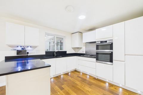 4 bedroom end of terrace house for sale, Harlyn Drive, Plymouth PL2
