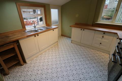 3 bedroom terraced house to rent, Morpeth Street, Hull