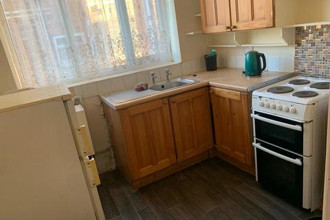 1 bedroom ground floor flat to rent, Delaunays Road, Crumpsall