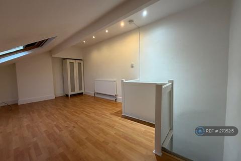 2 bedroom terraced house to rent, Brooklyn Street, Leeds, LS12