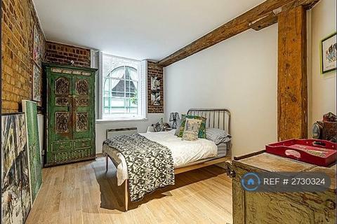 2 bedroom flat to rent, Maidstone Buildings Mews, London, SE1