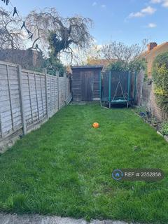 2 bedroom end of terrace house to rent, Ferndale Road, Luton, LU1