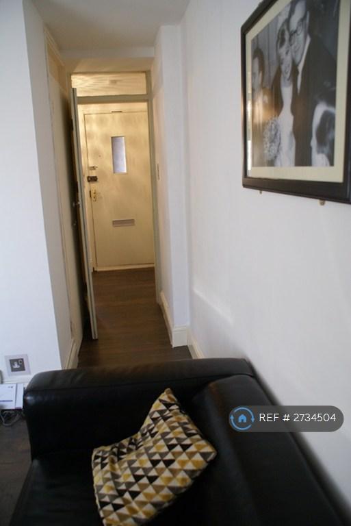 View From Lounge To Front Door