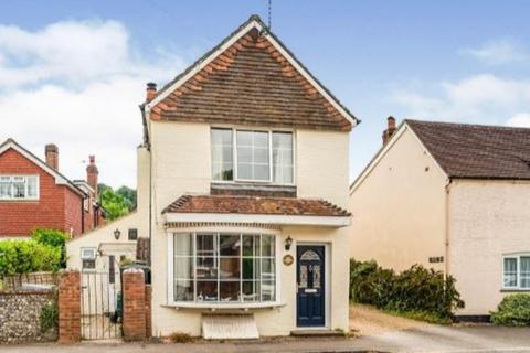 2 bedroom semi-detached house for sale, West Street, Hampshire PO7