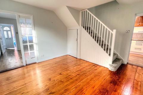2 bedroom semi-detached house for sale, West Street, Hampshire PO7