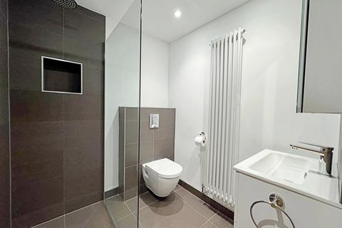 3 bedroom terraced house for sale, Harger Court, Kenilworth