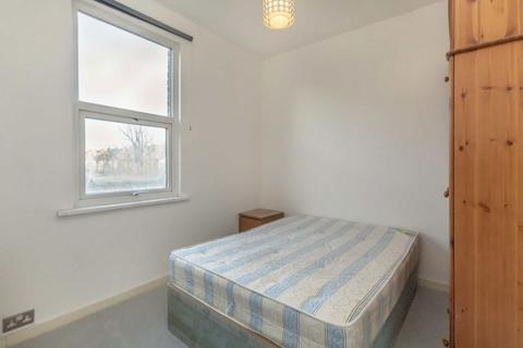1 bedroom flat to rent, Leighton Road, London W13