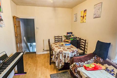 undefined, Canning Town, London, E16