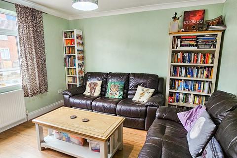 3 bedroom terraced house for sale, West Ham, London, E15