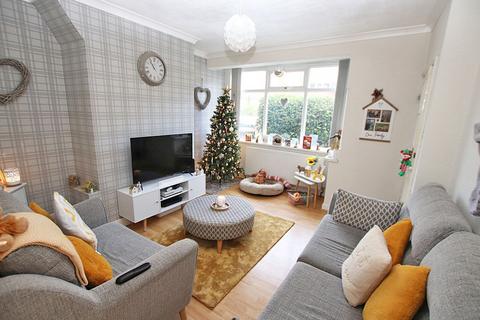 2 bedroom terraced house for sale, SPRING BANK, GRIMSBY