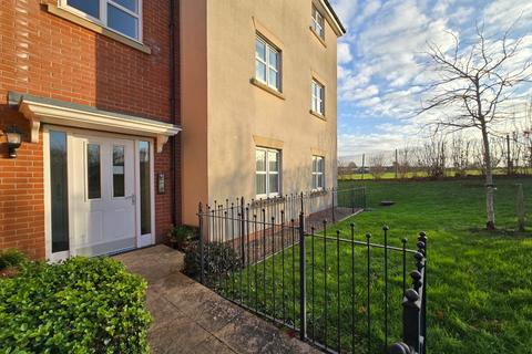 2 bedroom ground floor flat for sale - Prestbury Road, Northampton, Northamptonshire, NN5 6XP