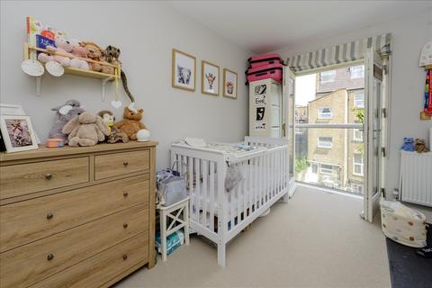 2 bedroom flat for sale, Devonport Road, Shepherd's Bush W12