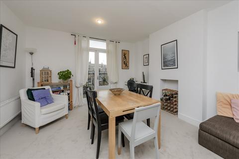 2 bedroom flat for sale, Devonport Road, Shepherd's Bush W12