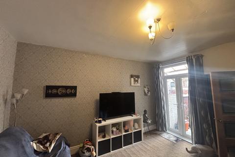 2 bedroom terraced house for sale, Elizabeth Street, Denton