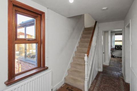 undefined, The Chestnuts Farmhouse + 0.9 acres -Wickenby Road, Lissington