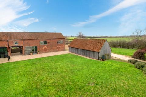 4 bedroom property for sale, The Granary, West Torrington
