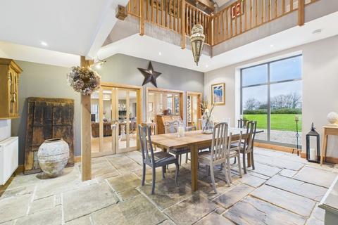 4 bedroom property for sale, The Granary, West Torrington