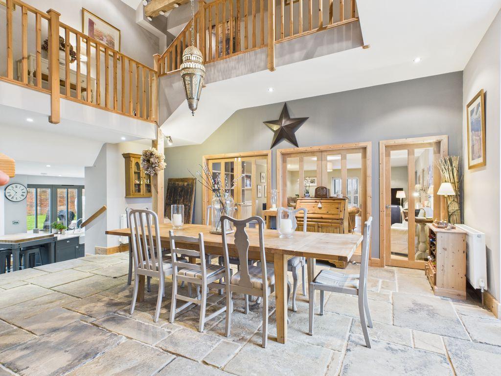 Entrance Hall /...