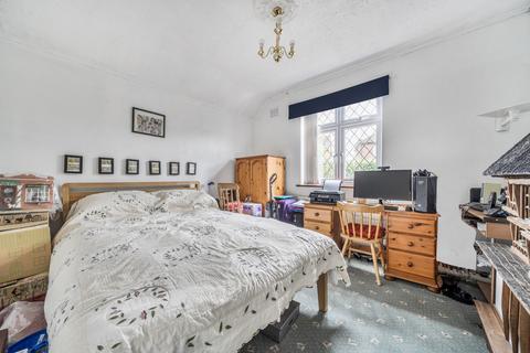 undefined, Slade Green Road, Erith, DA8