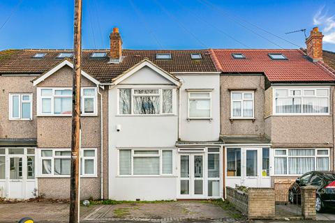 4 bedroom terraced house for sale, Grove Road, Mitcham, CR4