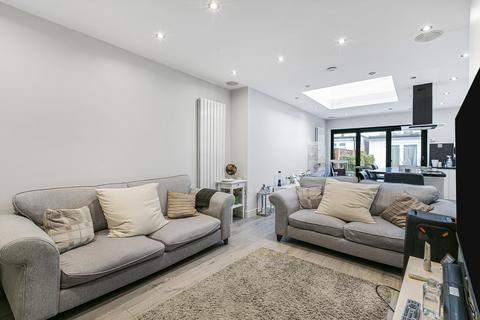 4 bedroom terraced house for sale, Grove Road, Mitcham, CR4