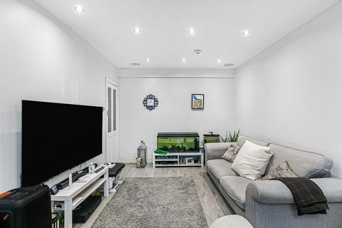 4 bedroom terraced house for sale, Grove Road, Mitcham, CR4