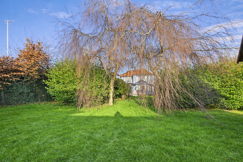 4 bedroom detached house for sale, The Plantation, Worthing BN13