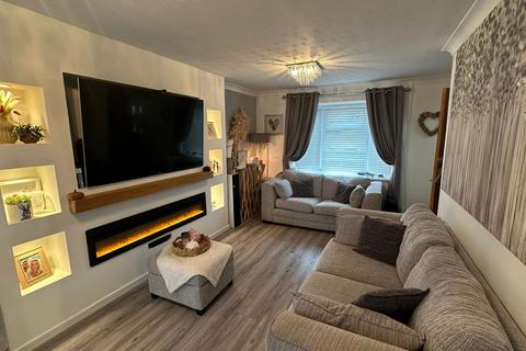 3 bedroom semi-detached house for sale, Exhall Road, Keresley End, CV7