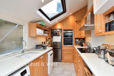 4 bedroom semi-detached house for sale, Grange Road, Lewes, East Sussex
