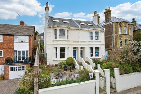 4 bedroom semi-detached house for sale, Grange Road, Lewes BN7