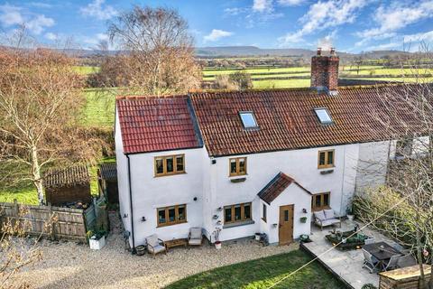 3 bedroom cottage for sale, Alkington, Berkeley GL13