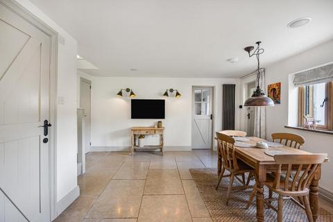 3 bedroom cottage for sale, Alkington, Berkeley GL13