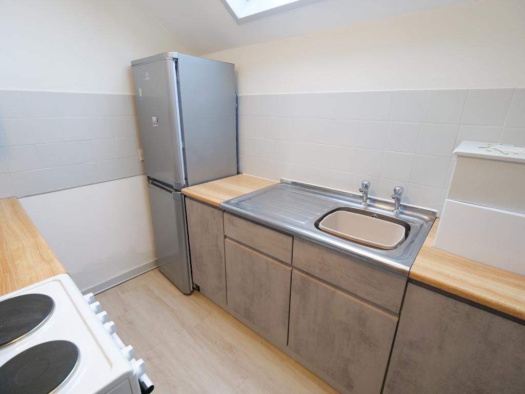 Kitchen Dual Aspect