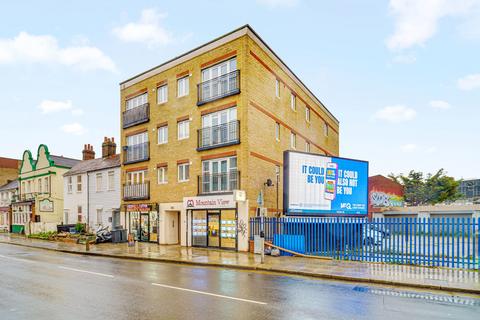 1 bedroom flat to rent, London Road, Mitcham CR4