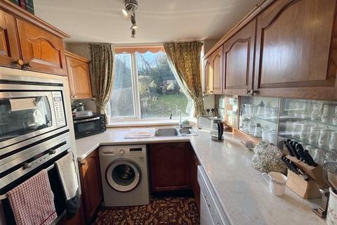 3 bedroom semi-detached house for sale, Hunters Lane, Sheffield, S13 8LA