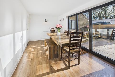4 bedroom end of terrace house for sale, Ashfield Close, Trudoxhill